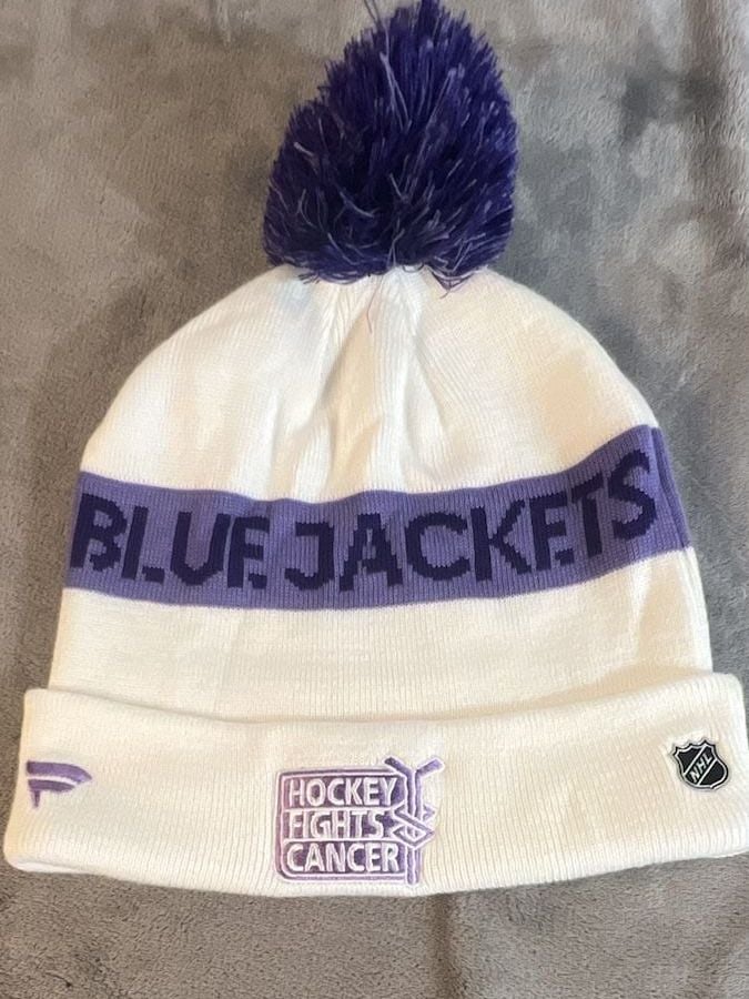 Adult Fanatics Columbus Blue Jackets Hockey Fights Cancer Cuffed Knit Hat Pom 7