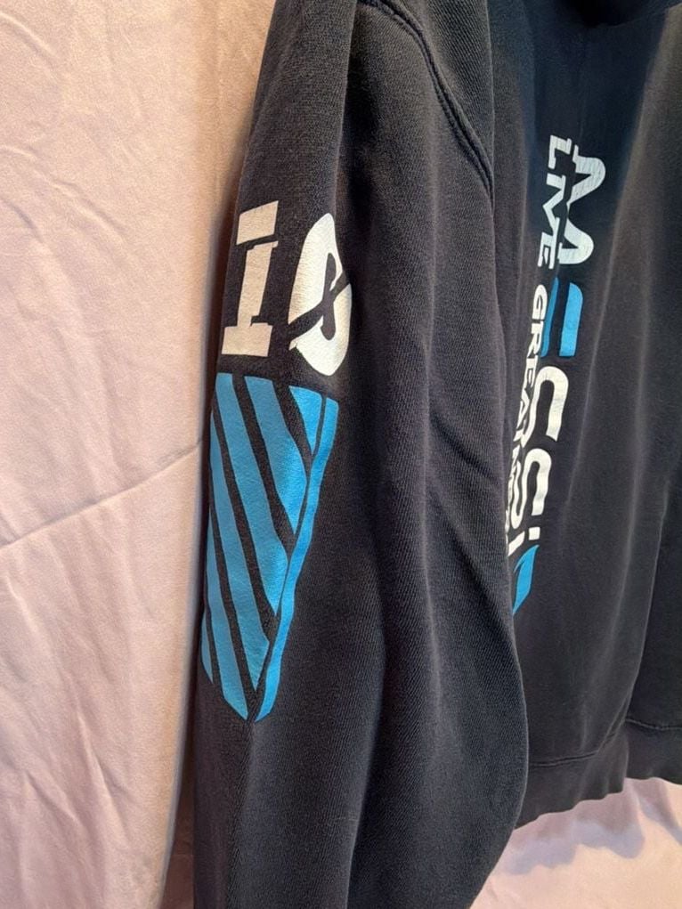 Hard Rock Cafe Messi Live Greatness Navy Hoodie 4