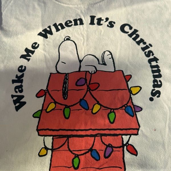 Peanuts Snoopy Long Sleeve T-Shirt XL White Christmas Doghouse Lights