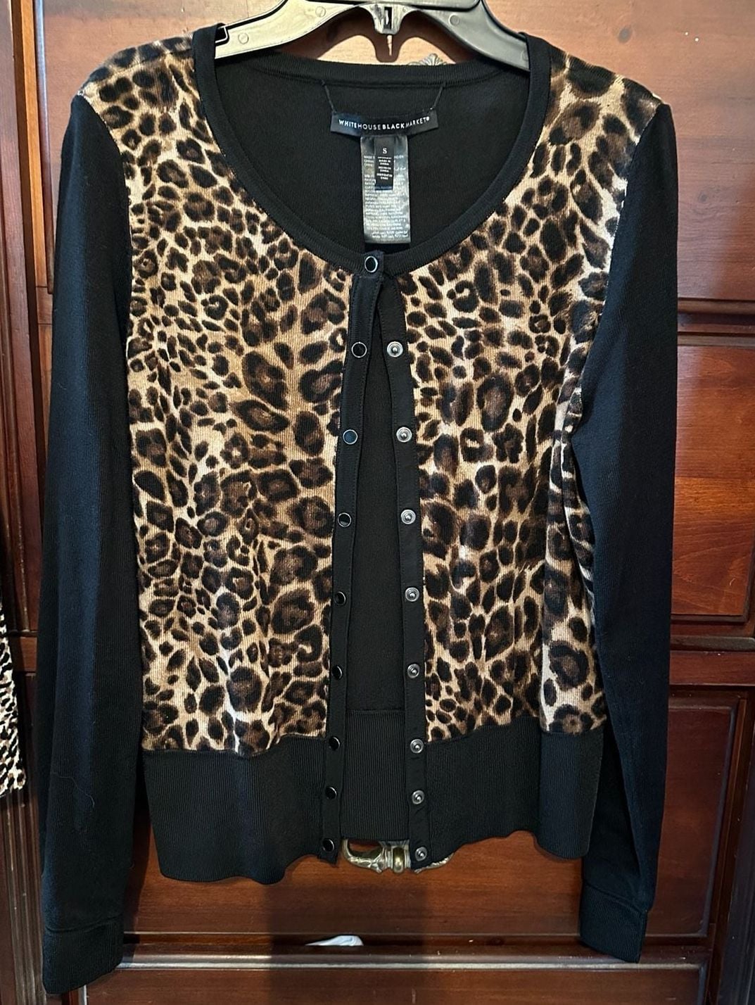 White House Black Market Cardigan Size S Leopard print 2