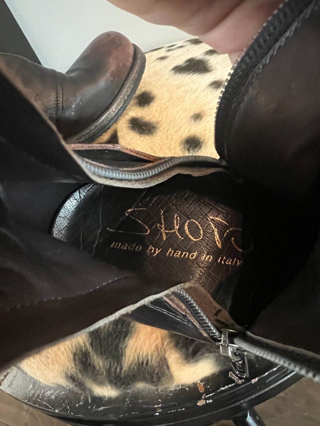 Shoto Leather Zip Boots Size 35 Distressed Black Brown Ankle Boots 8