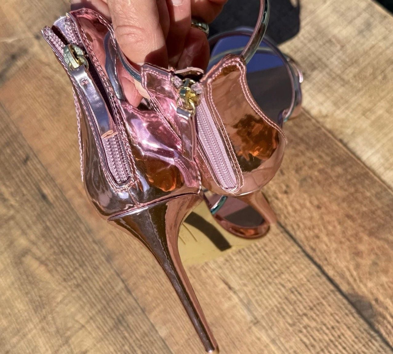 Bebe Berdine Size 8.5 M Pink Metallic Strappy Stiletto Heel Sandals 9