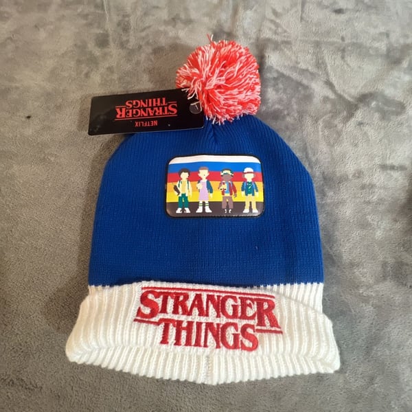 Stranger Things Cuff Beanie OSFM Blue Red White Pom Pom Patch Hat New