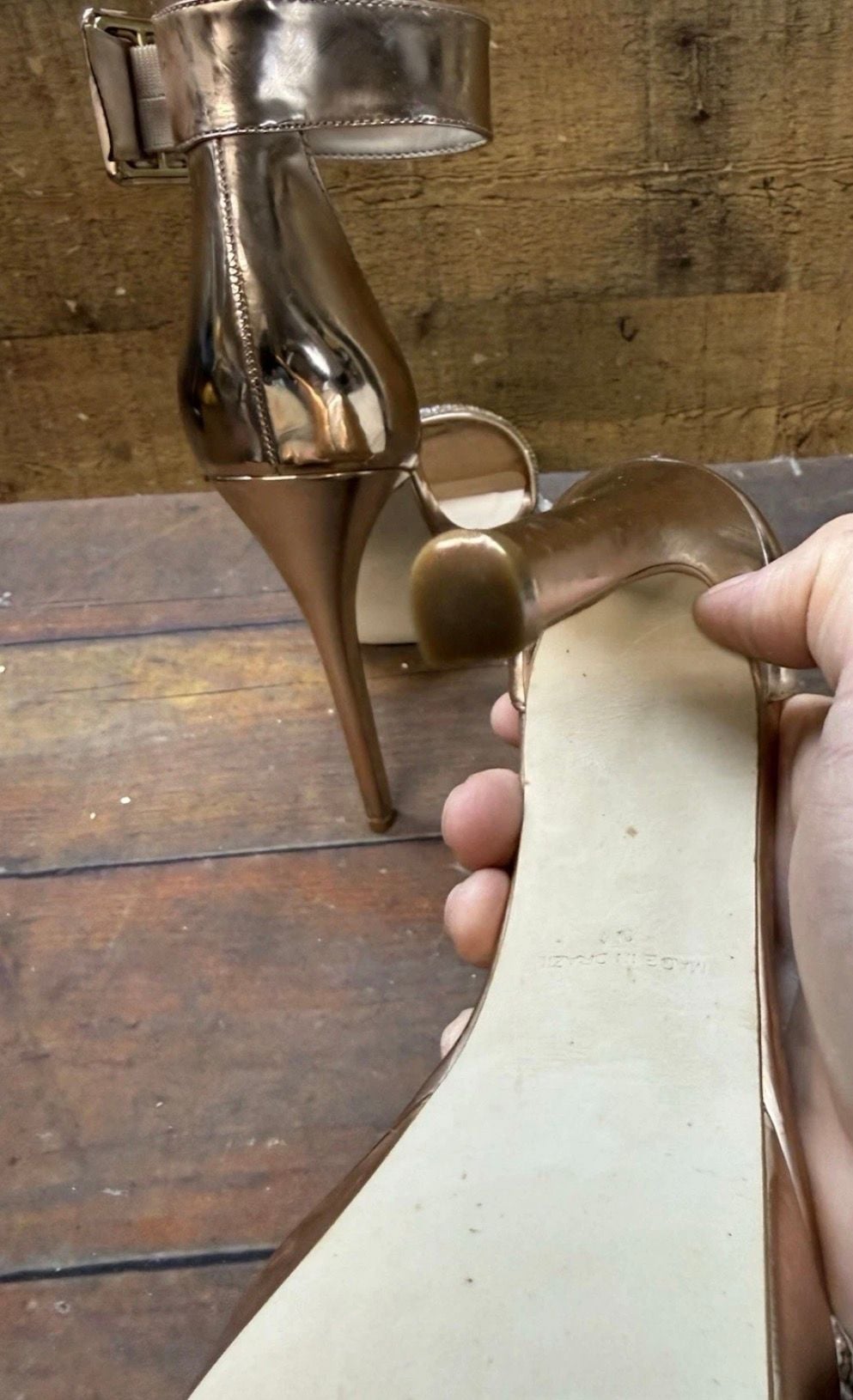 Steve Madden Sultry Size 9.0 Rose Gold Platform Sandals 8