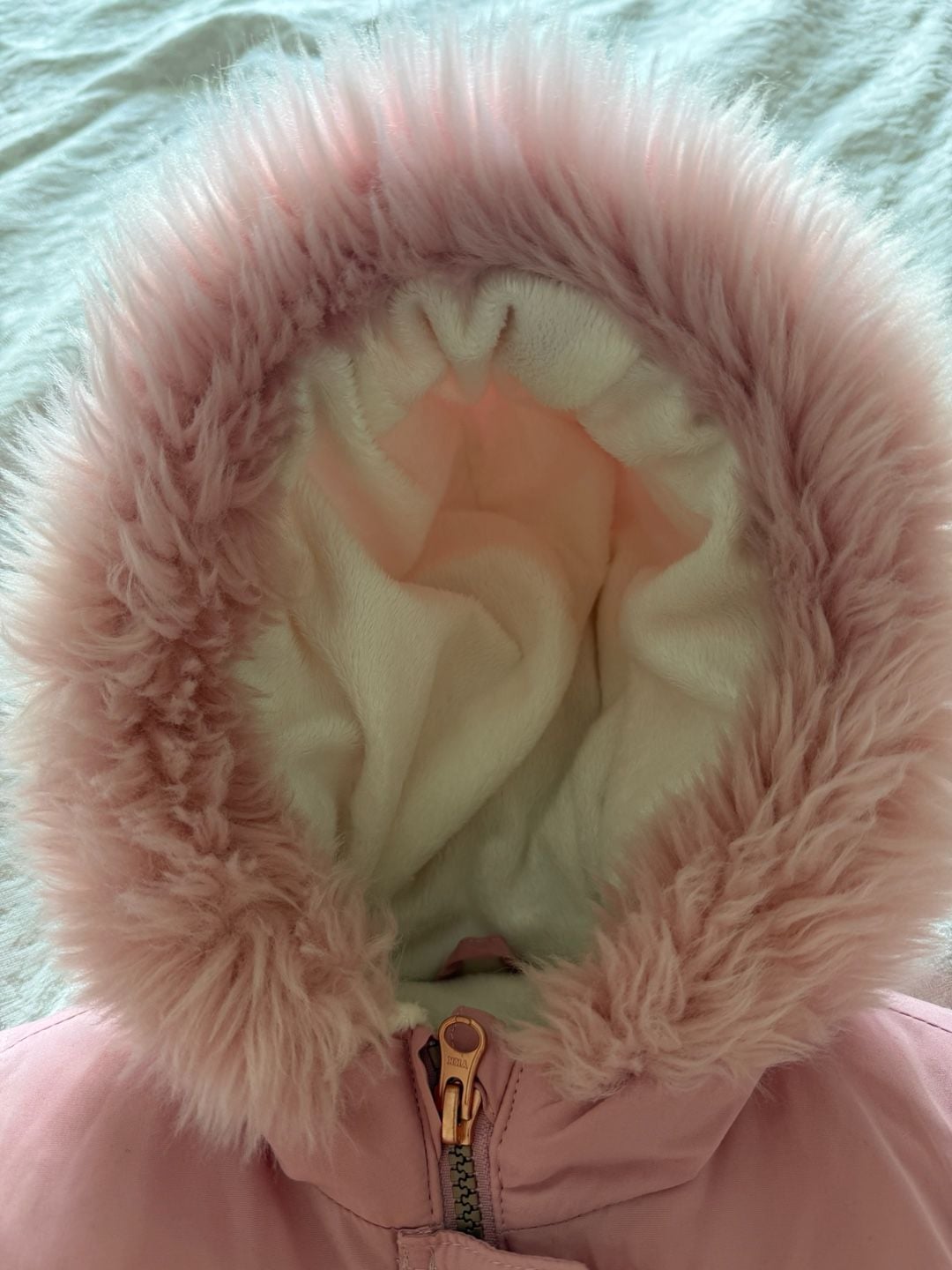 OshKosh B'gosh Parka Size 4 Pink Faux Fur Hood Winter Coat Jacket 8