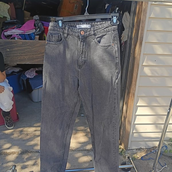 Zara Jeans Size USA 4 Black Acid Wash Denim