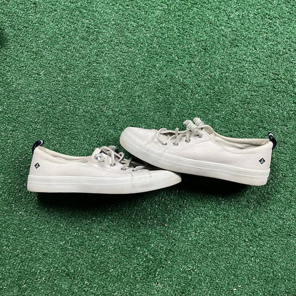 Sperry Crest Vibe Canvas Sneaker Size 7 White