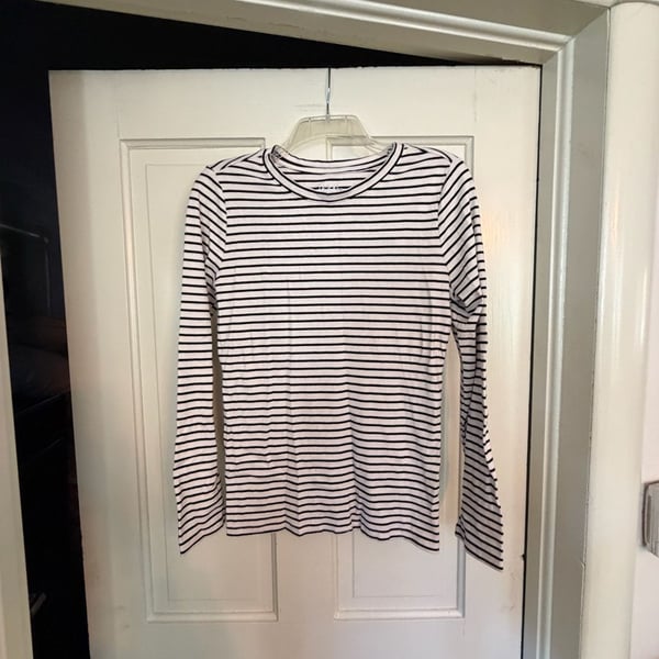 Time and Tru Long Sleeve Striped Ribbed T-Shirt Size M (8-10)