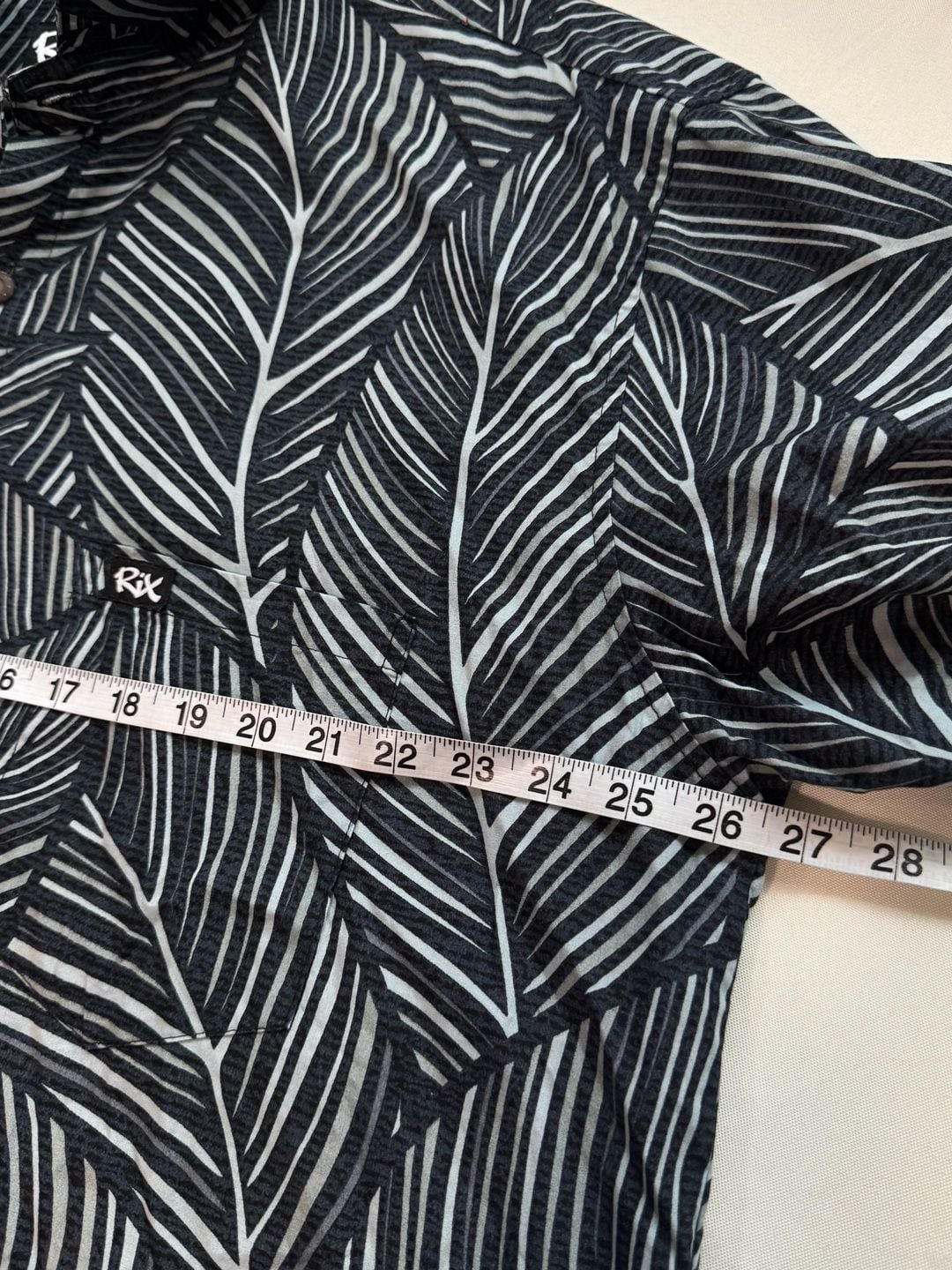 Black Tropical Leaf Hawaiian Aloha Button Up Resort Shirt Men’s XXL 5