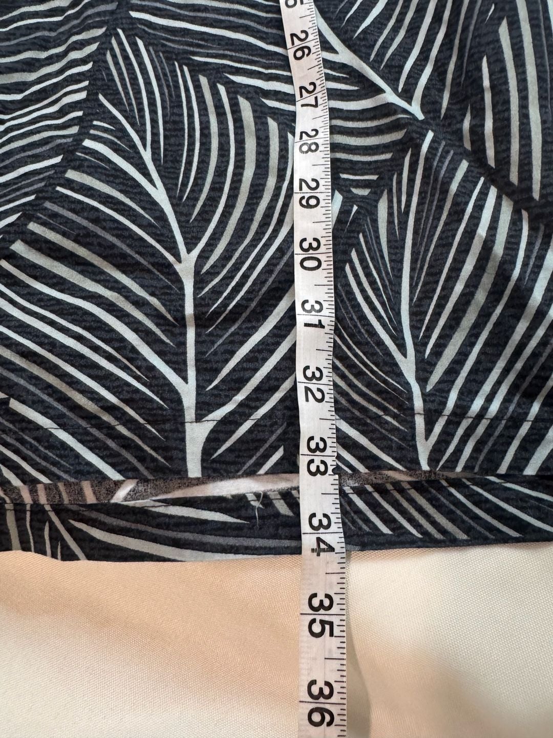 Black Tropical Leaf Hawaiian Aloha Button Up Resort Shirt Men’s XXL 7