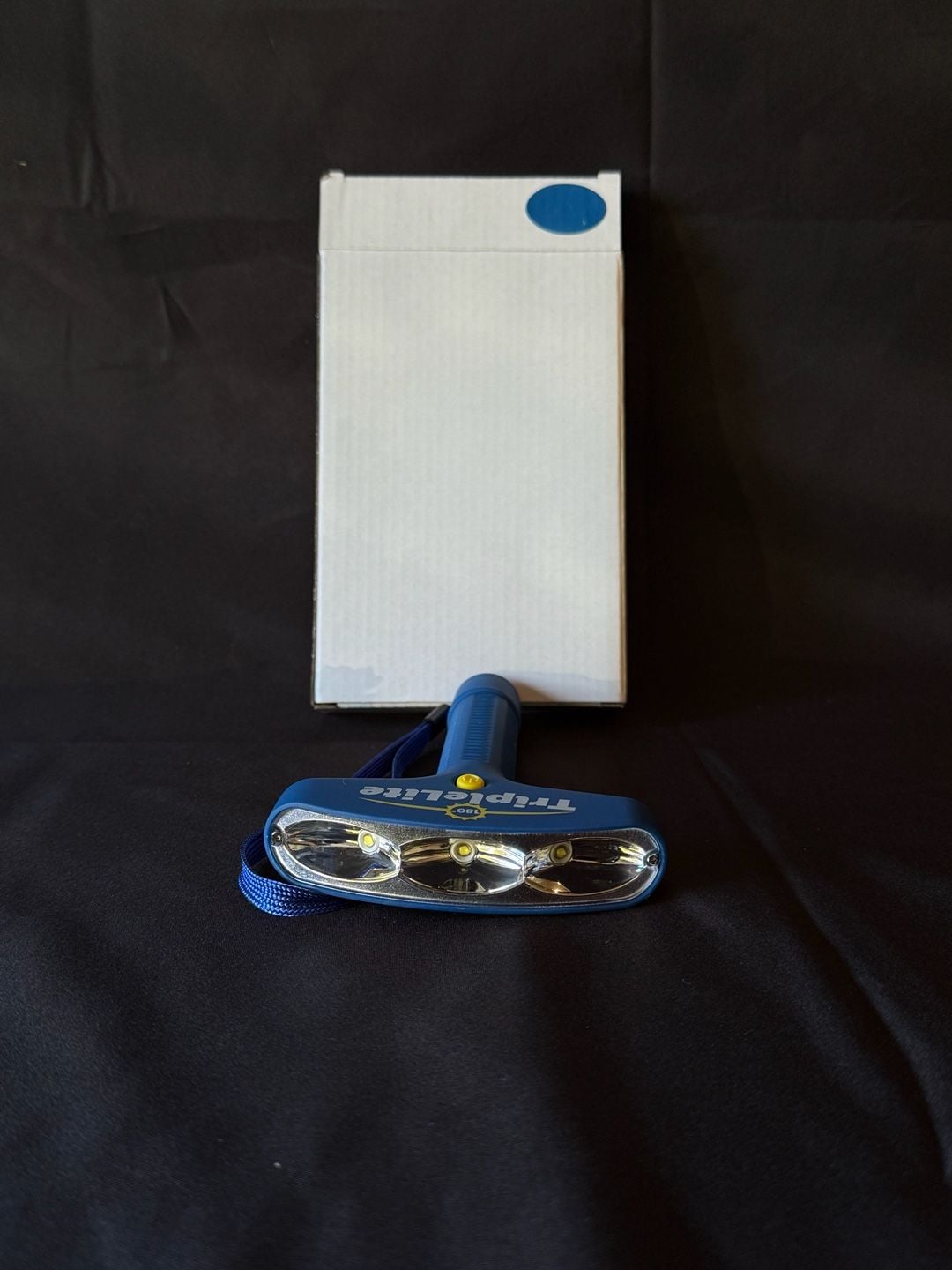 Product thumbnail 3