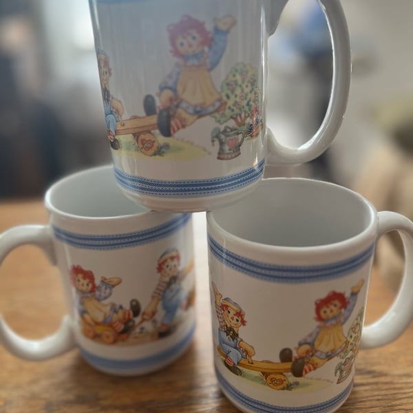 Vintage Houston Harvest Raggedy Ann And Andy Mug set