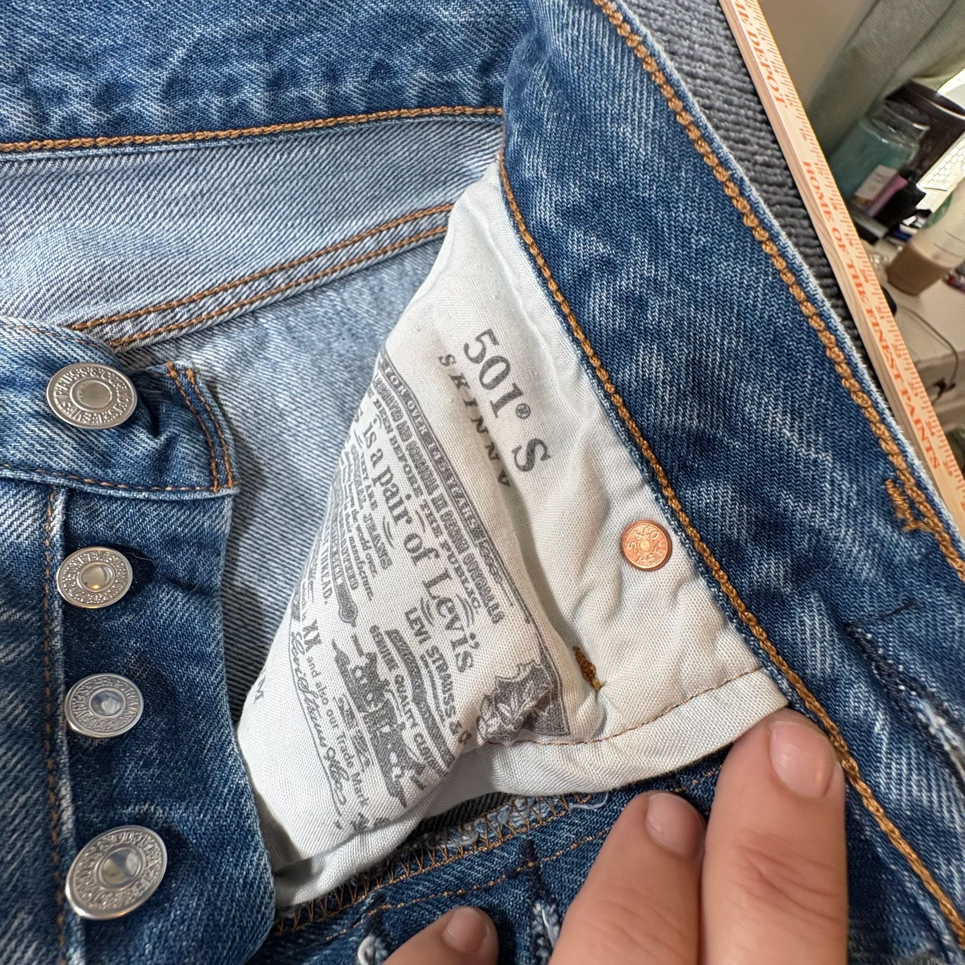 Levi's 501 Original Distressed Light Wash Jeans 11