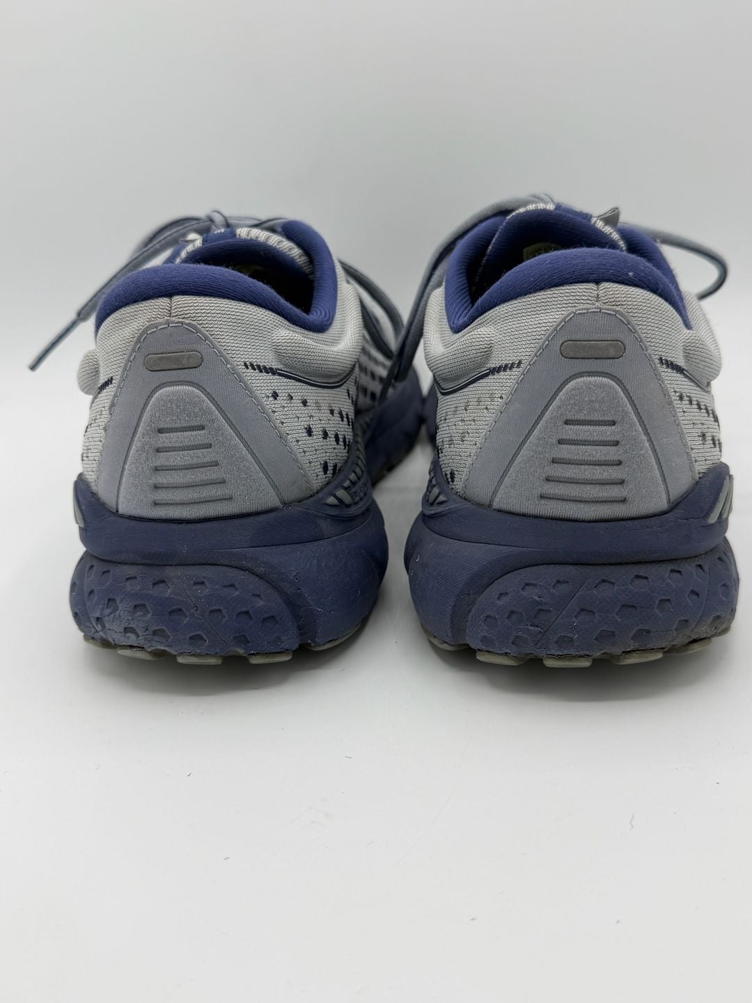 Brooks Adrenaline GTS 21 Men’s 11 D Gray Blue Running Shoes 110349 1D 006 8