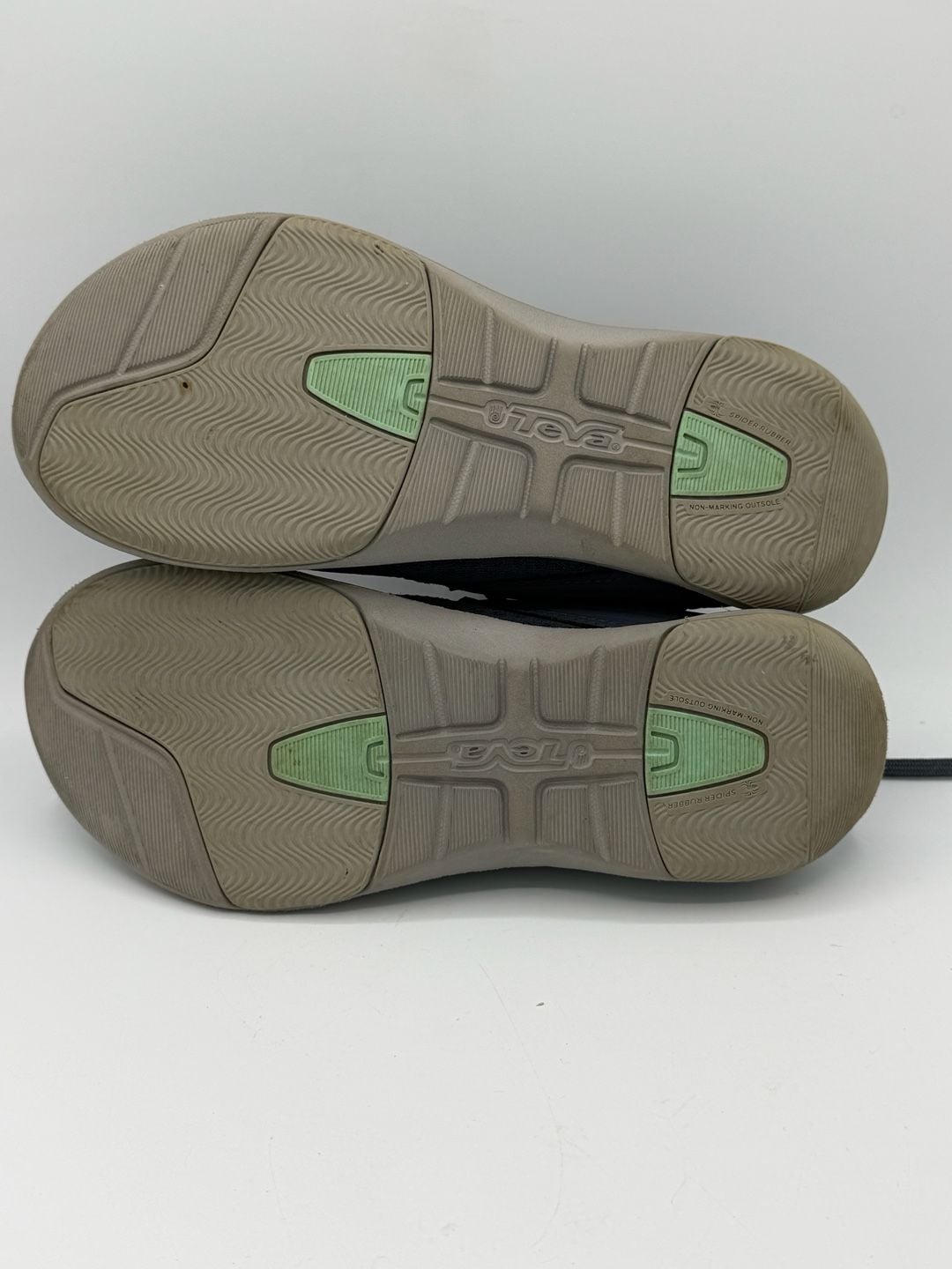 Teva Evo Water Shoes Women’s 7 Blue Teal Mesh Hiking Kayak Sneakers 11