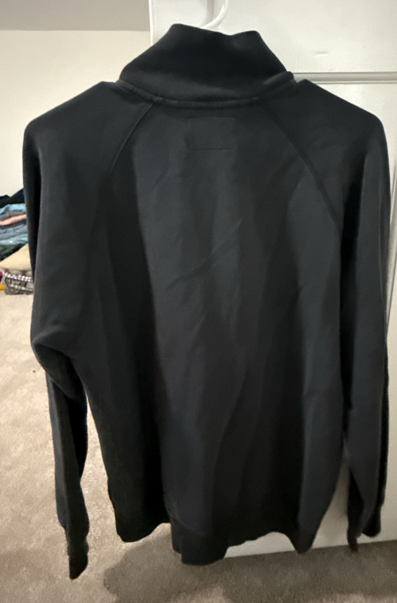 47 Cincinnati Reds Quarter-Zip Sweatshirt Medium Black MLB 5