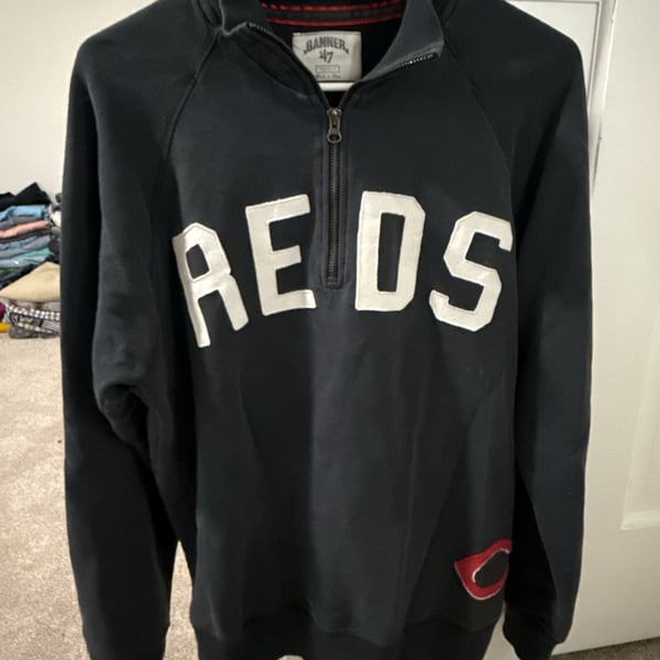 47 Cincinnati Reds Quarter-Zip Sweatshirt Medium Black MLB