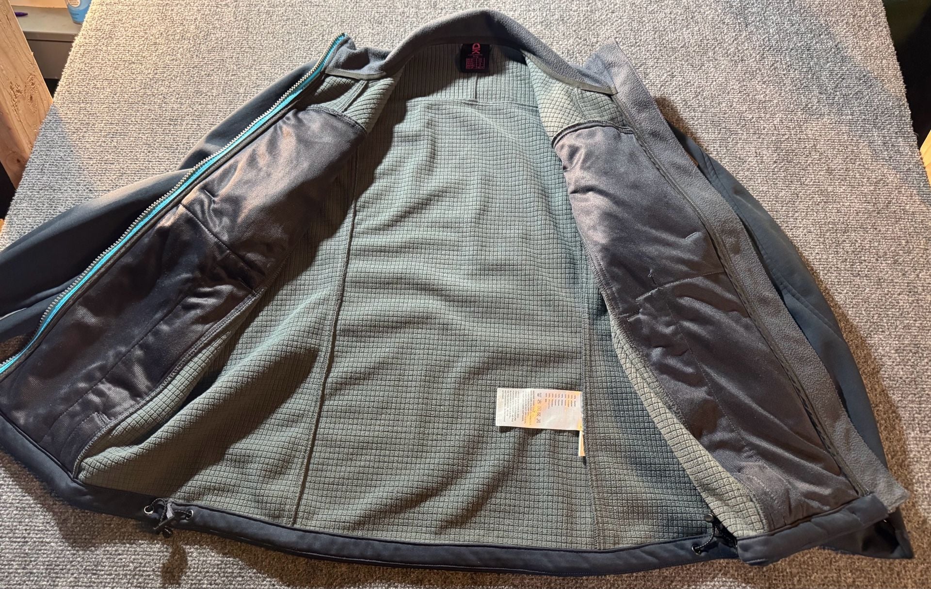 Little Donkey Andy Softshell Jacket Size XS Grey Blue Fleece Lined 4