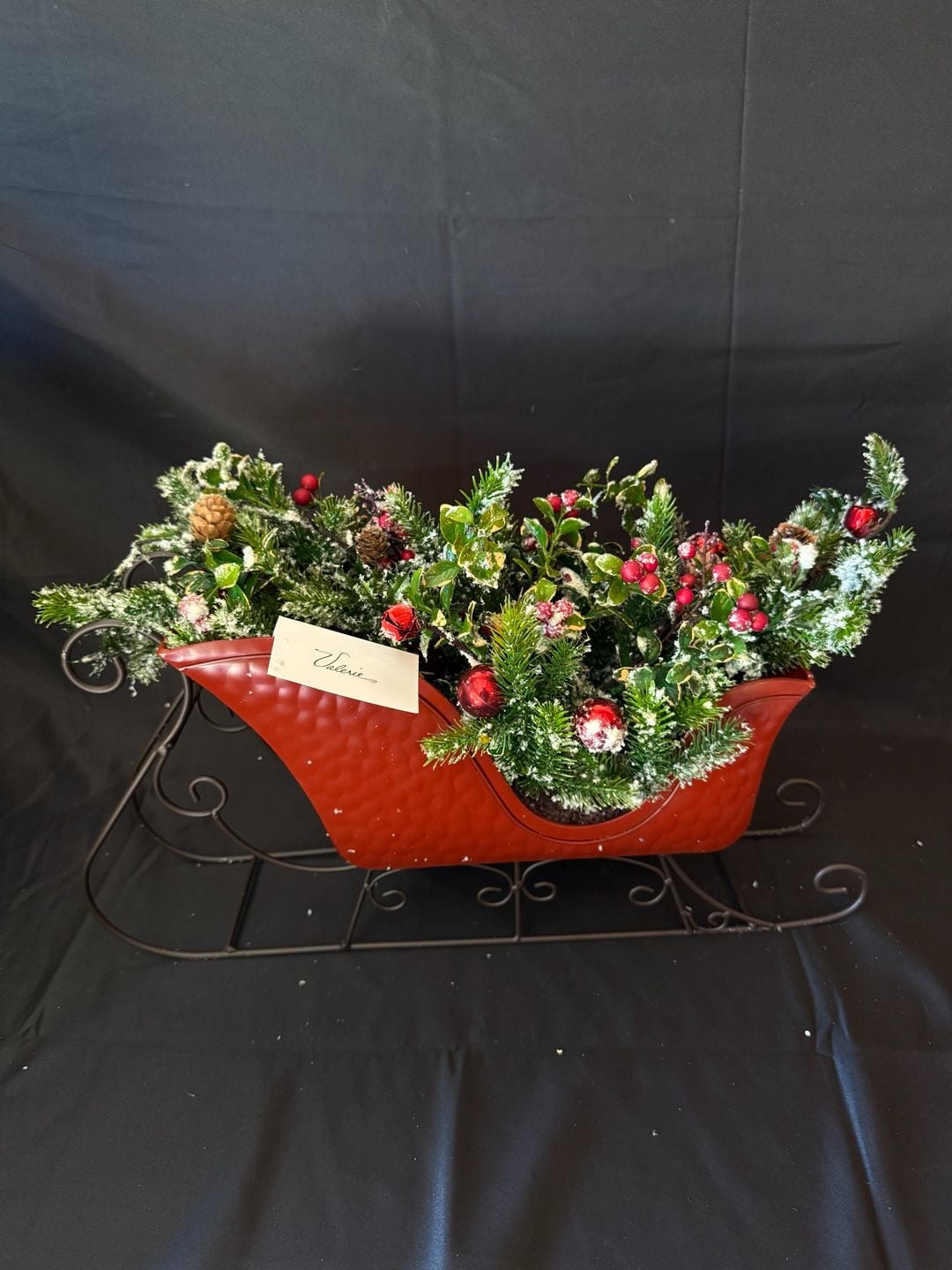 Valerie Metal Sleigh Centerpiece With Christmas Florals And Pinecones 2