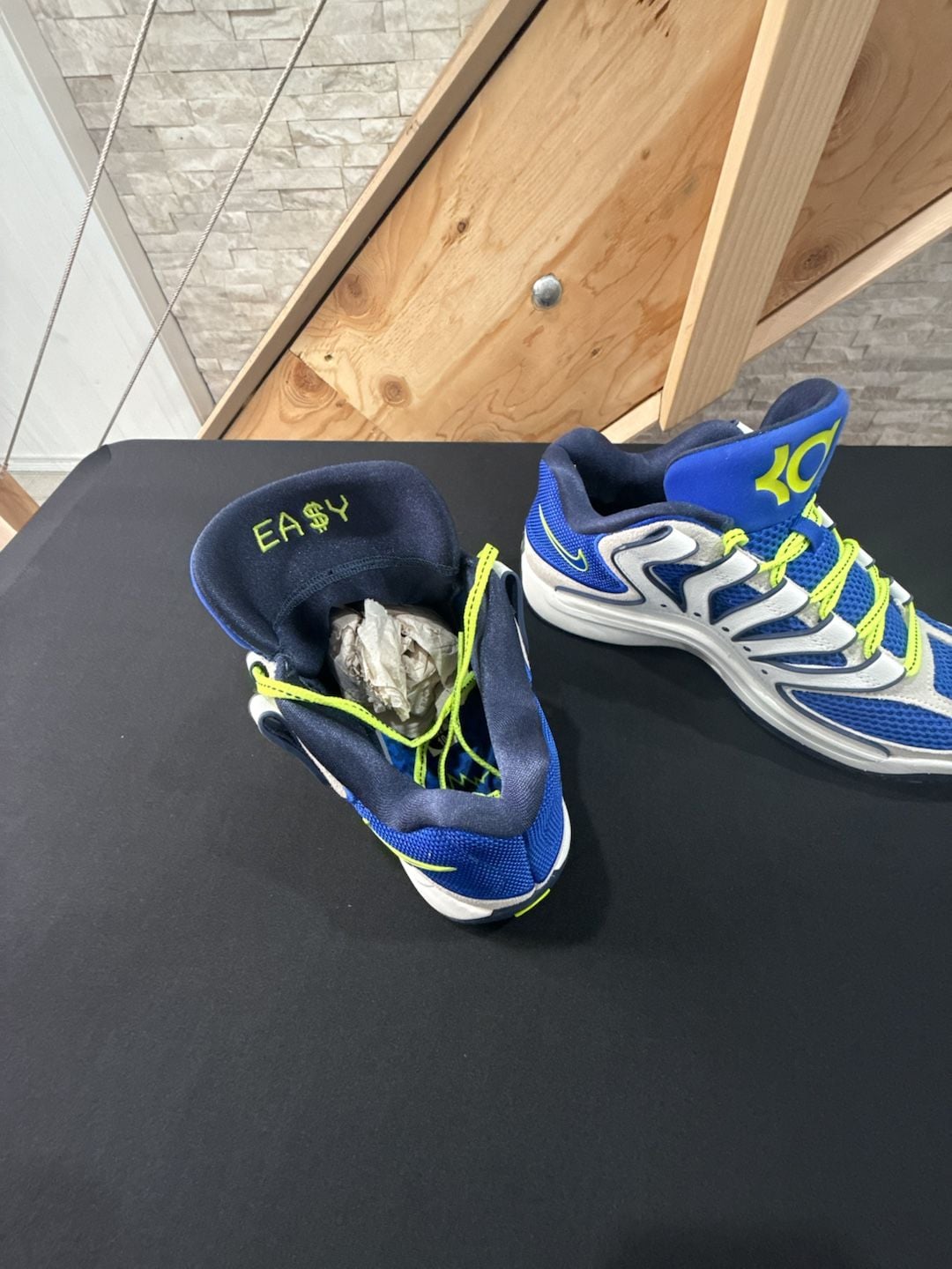 Nike KD18 Size 10 Hyper Royal Neon Yellow 3