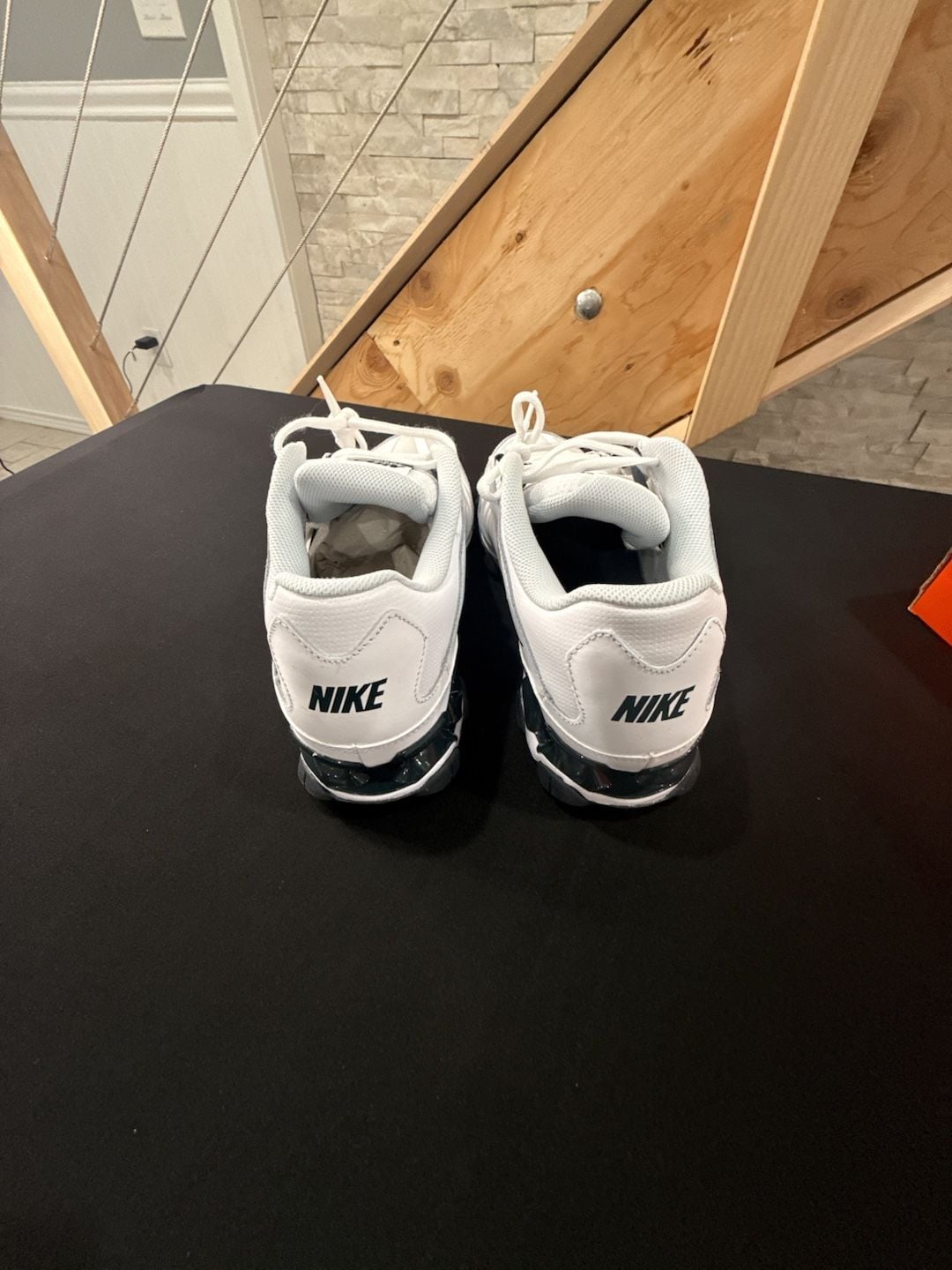 Nike Reax 8 TR Mesh Size 10.5 White Metallic Silver 3
