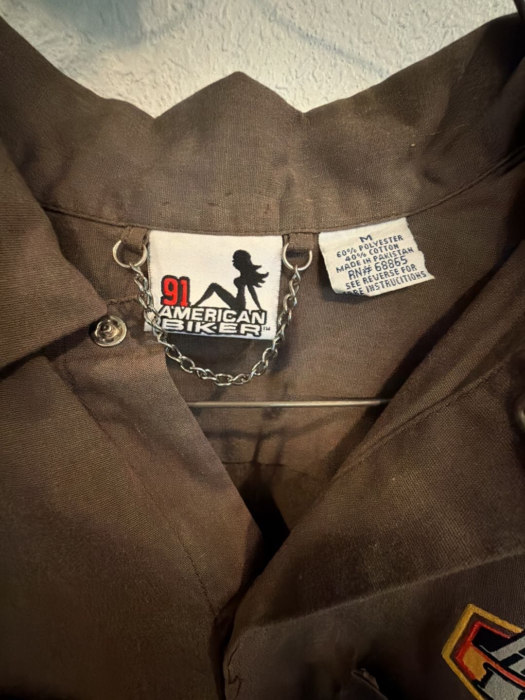 91 American Biker Work Shirt Size M Brown Pinup Girl Graphic 4