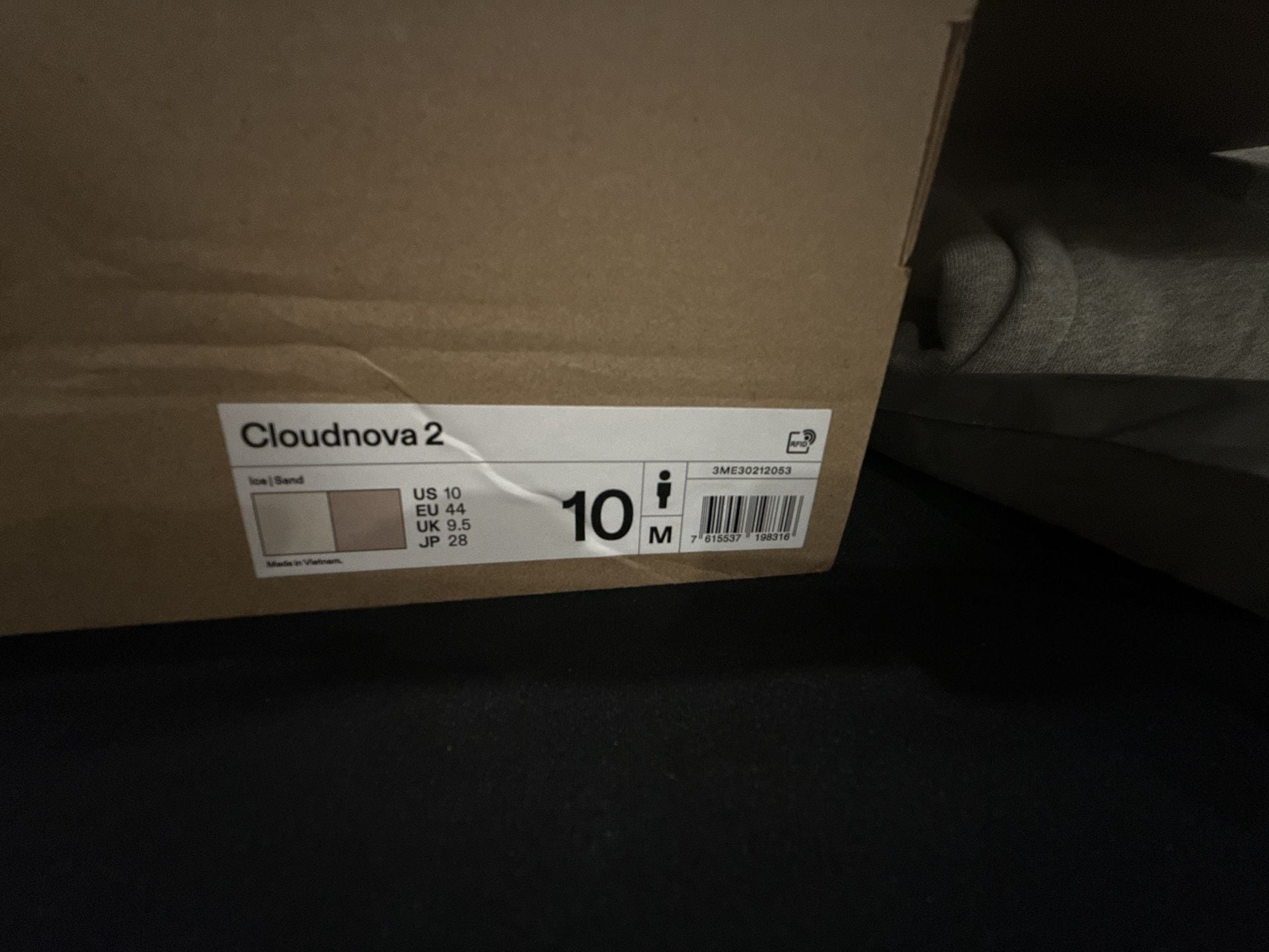 On Cloudnova 2 Size 10 Ice Sand Casual Sneakers 4