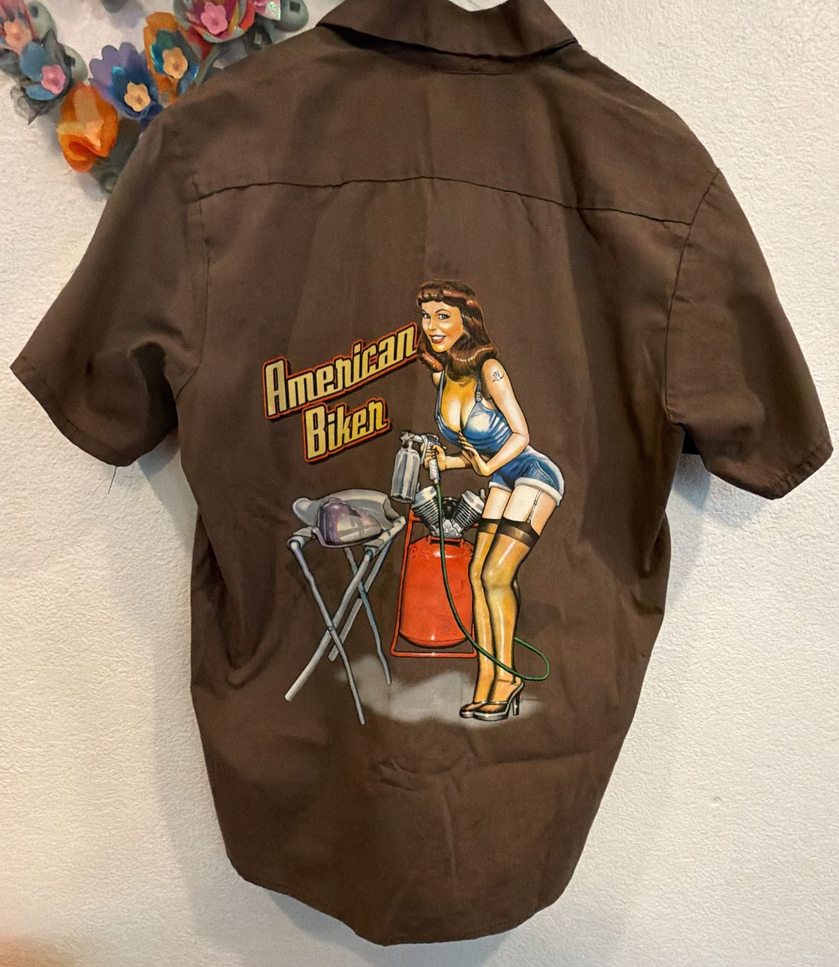 91 American Biker Work Shirt Size M Brown Pinup Girl Graphic 3