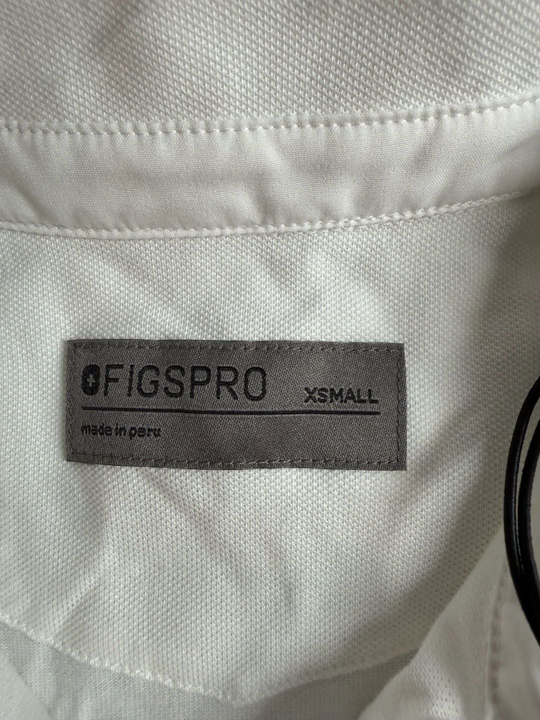 Figs Women’s Pique Polo Scrub Shirt with Cap Sleeves Size L White 9