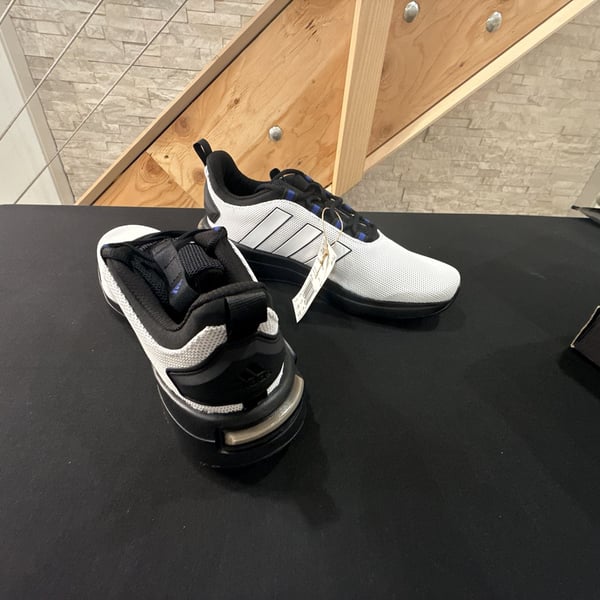 Adidas Racer TR23 Size 10 White Black Shoes