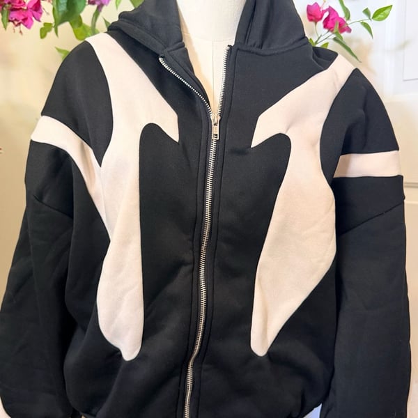 Manfinity Graphic Zip Up Hoodie Size M Black White Streetwear