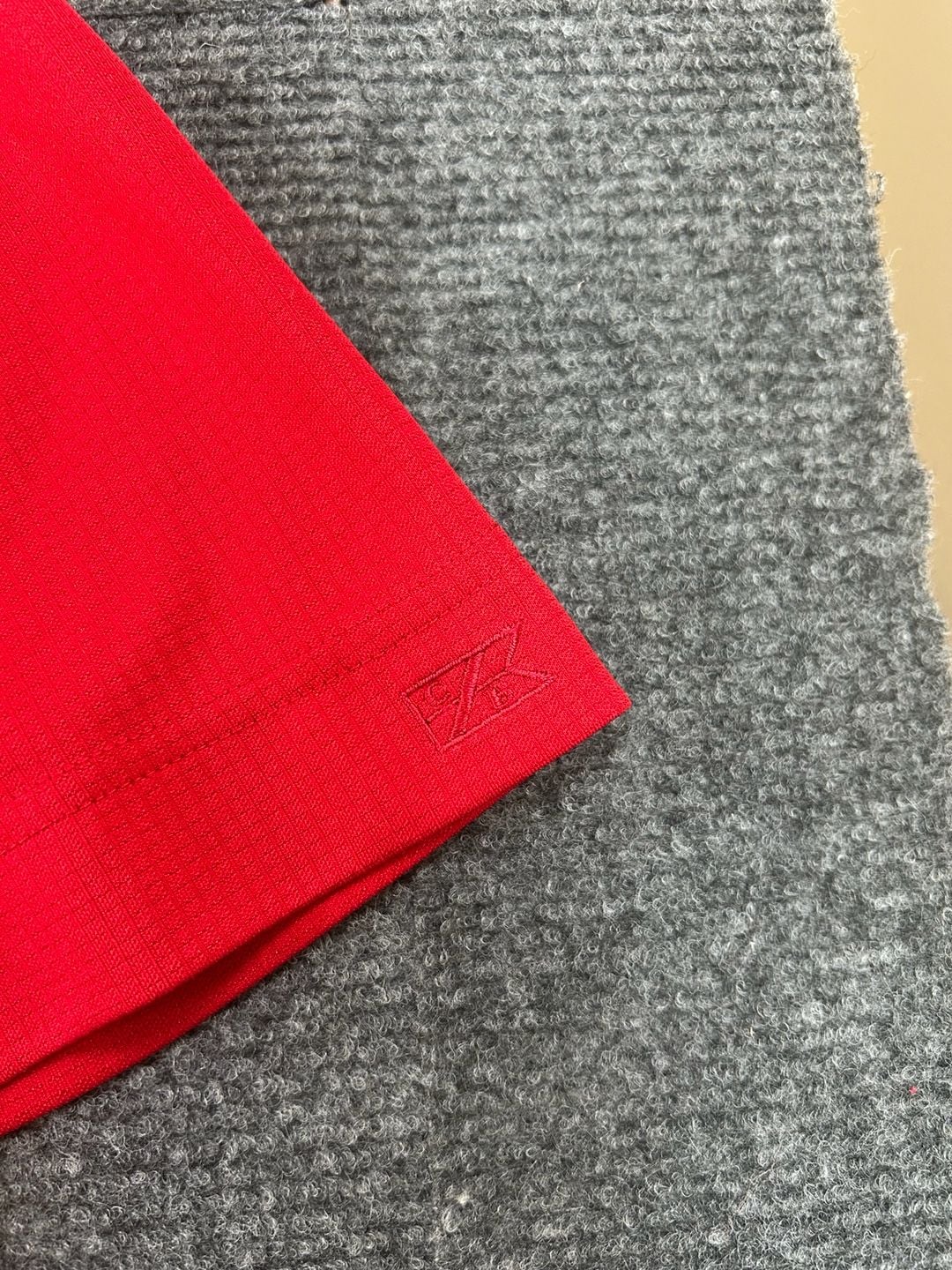 Cutter & Buck Louisville Cardinals Polo Size L Red DryTec 7