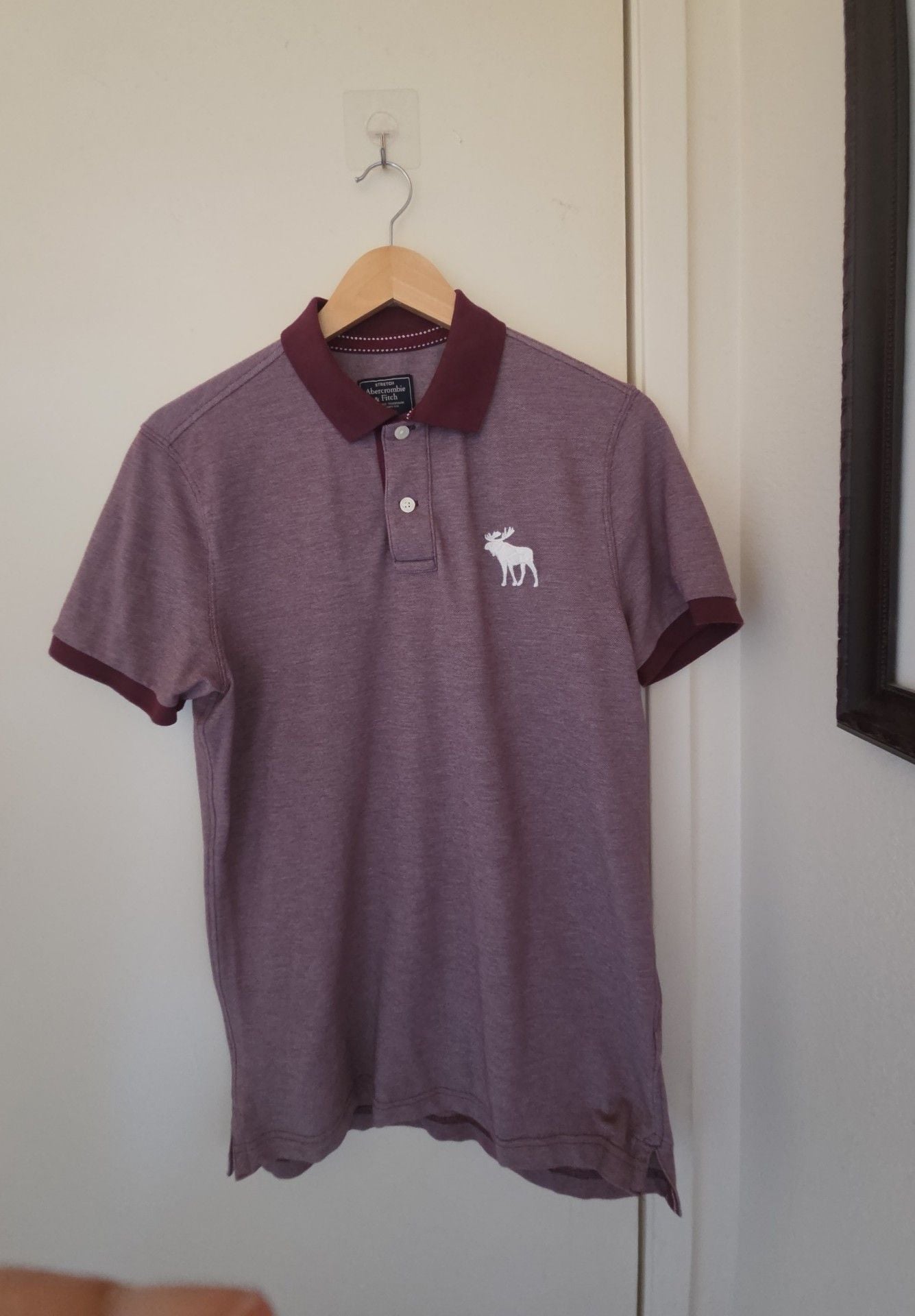 Abercrombie & Fitch Polo Shirt Size S Purple Burgundy Moose Logo 3