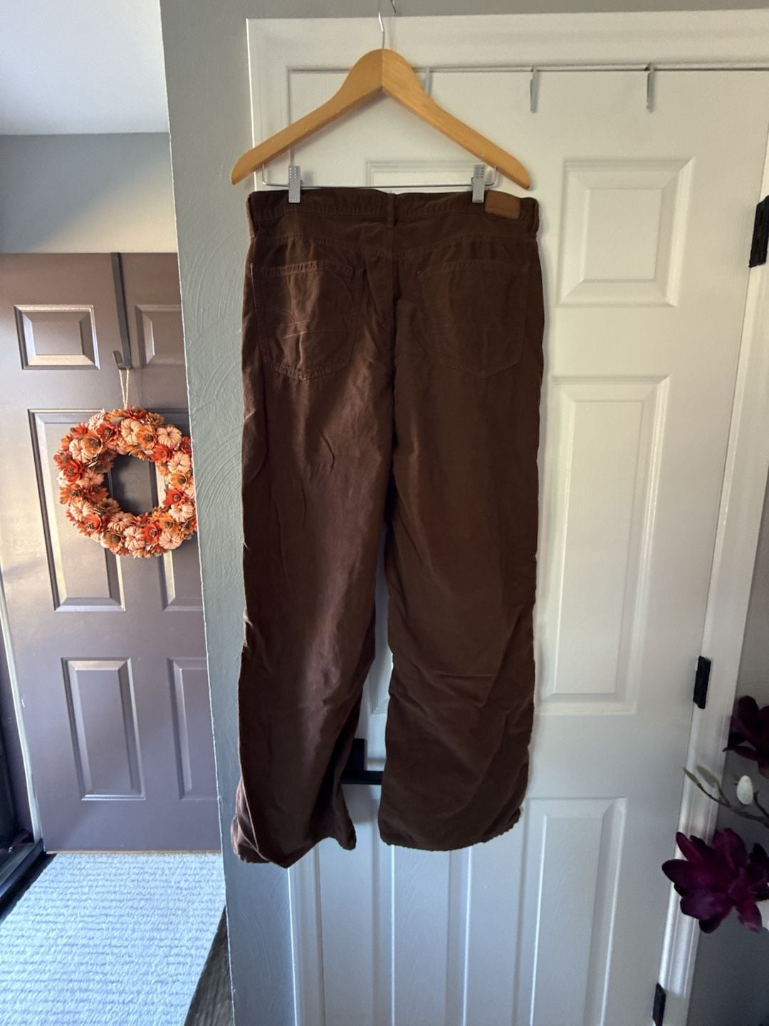American Eagle Corduroy Pants Brown 8