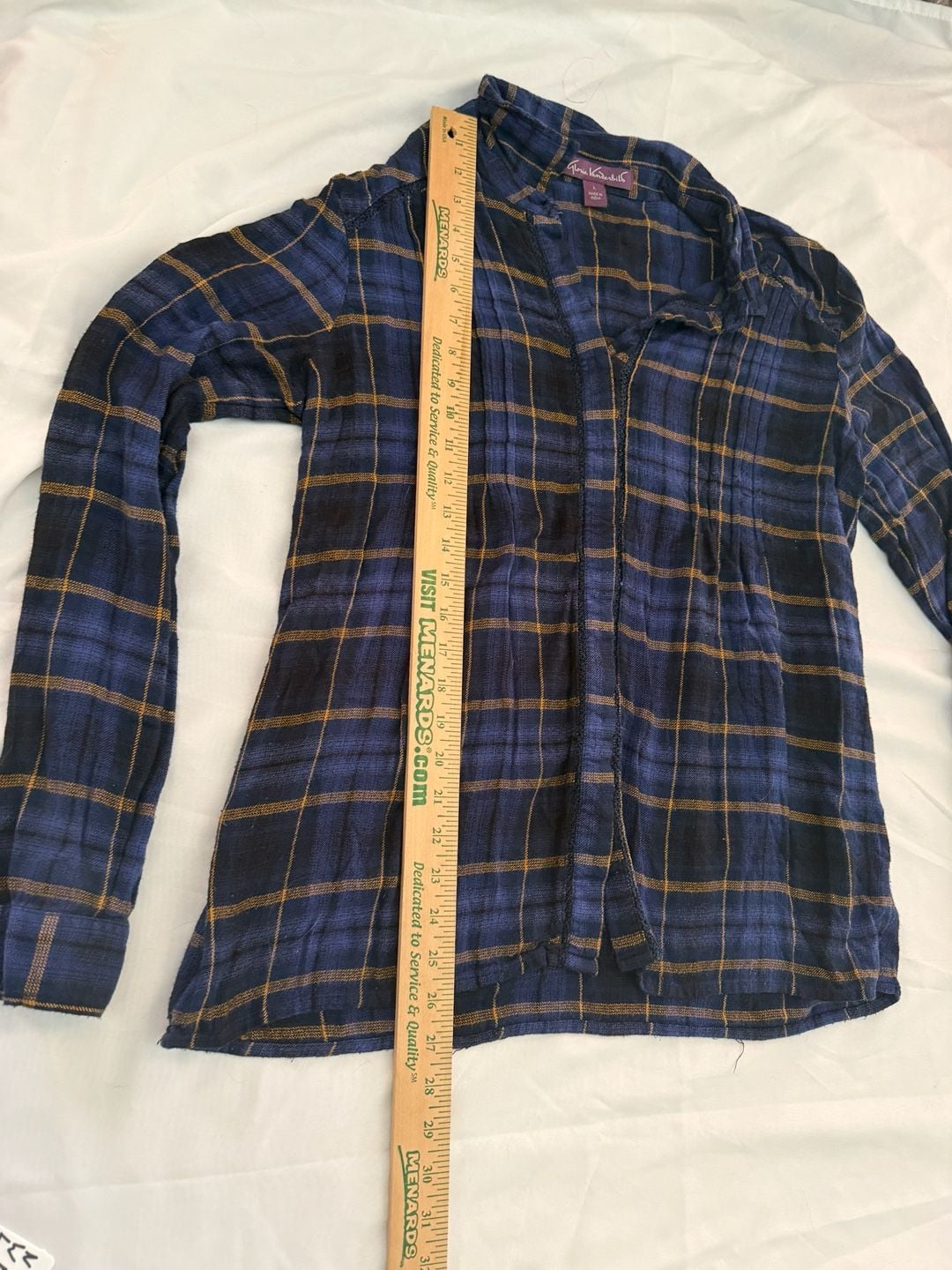 Gloria Vanderbilt Plaid Flannel Shirt Size L Blue Yellow Long Sleeve 7