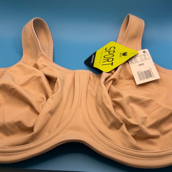 Wacoal Simone Sport Underwire Bra Size 36G Sand Nude 855170