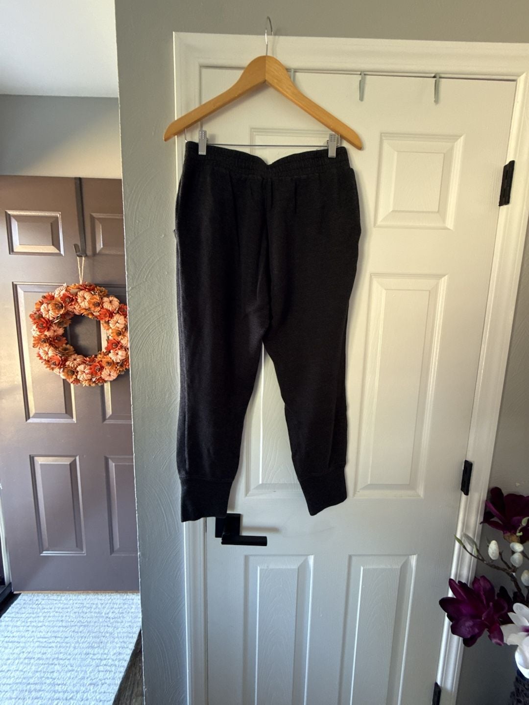 Wilfred Free Knit Jogger Pants Size M Charcoal Black Lounge Sweatpants 8