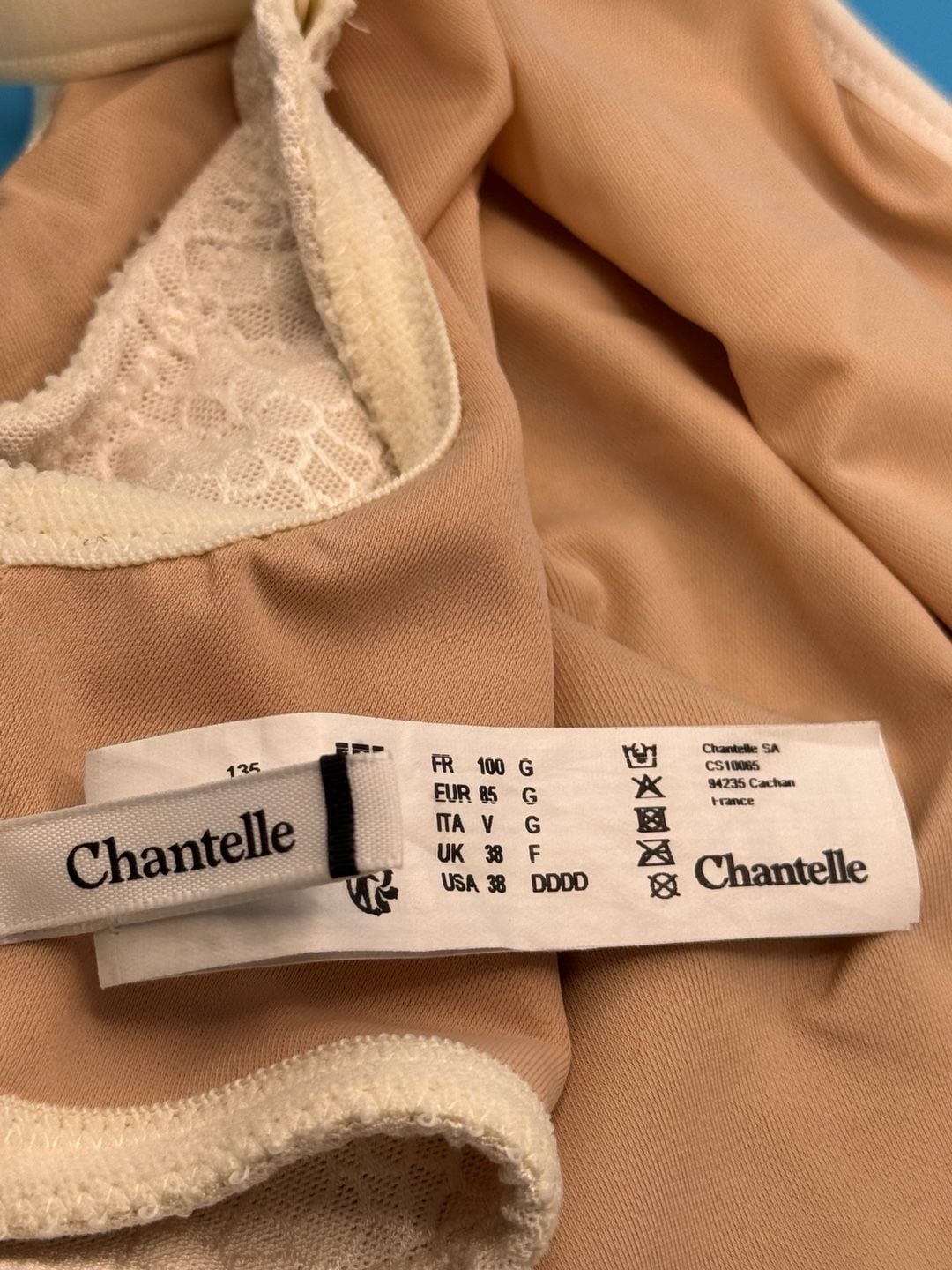 Chantelle C Magnifique Bra Size 38DDDD Beige Lace 7