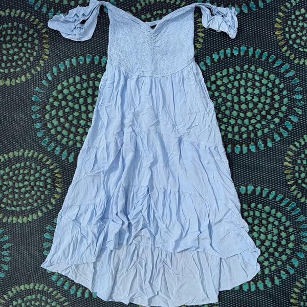 Zesica Smocked Off Shoulder Midi Dress Size M Blue Rayon