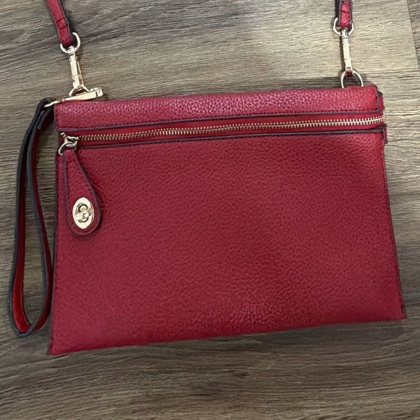 Sondra Roberts Red Pebbled Leather Crossbody Bag Wristlet