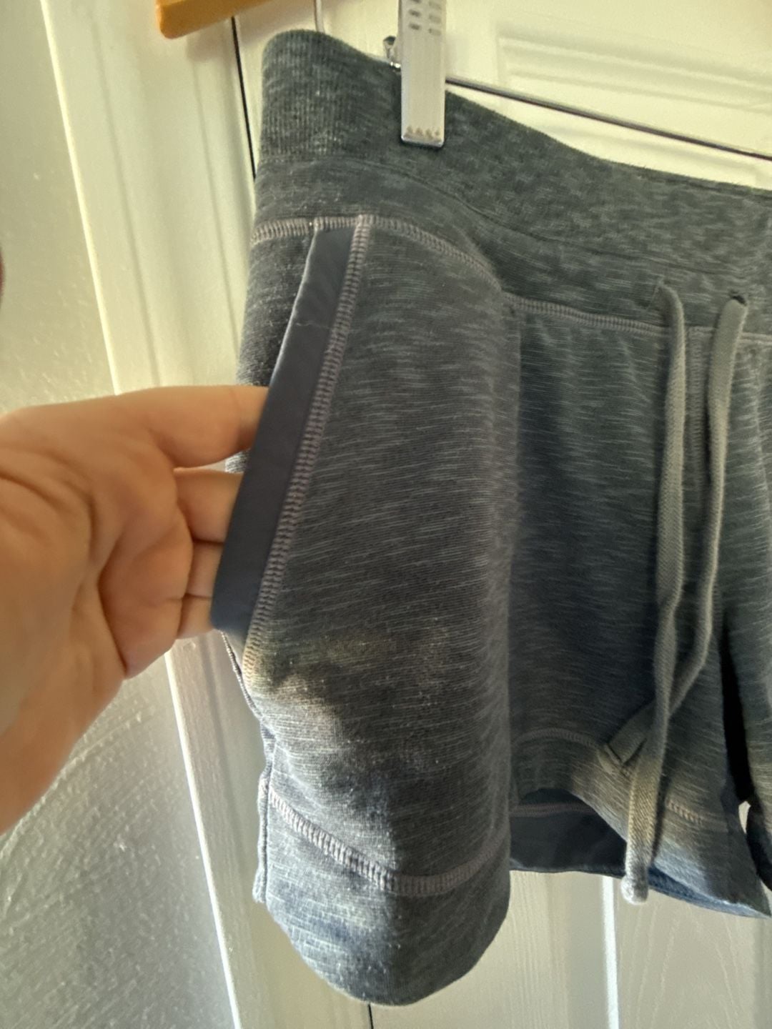 Athleta Athletic Shorts Size S Gray Drawstring Pockets 3