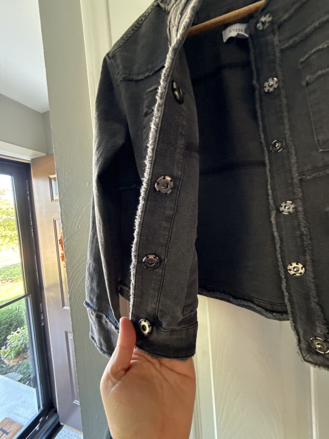 Evereve Denim Jacket Size XS Black Utility Distressed Button Front 4