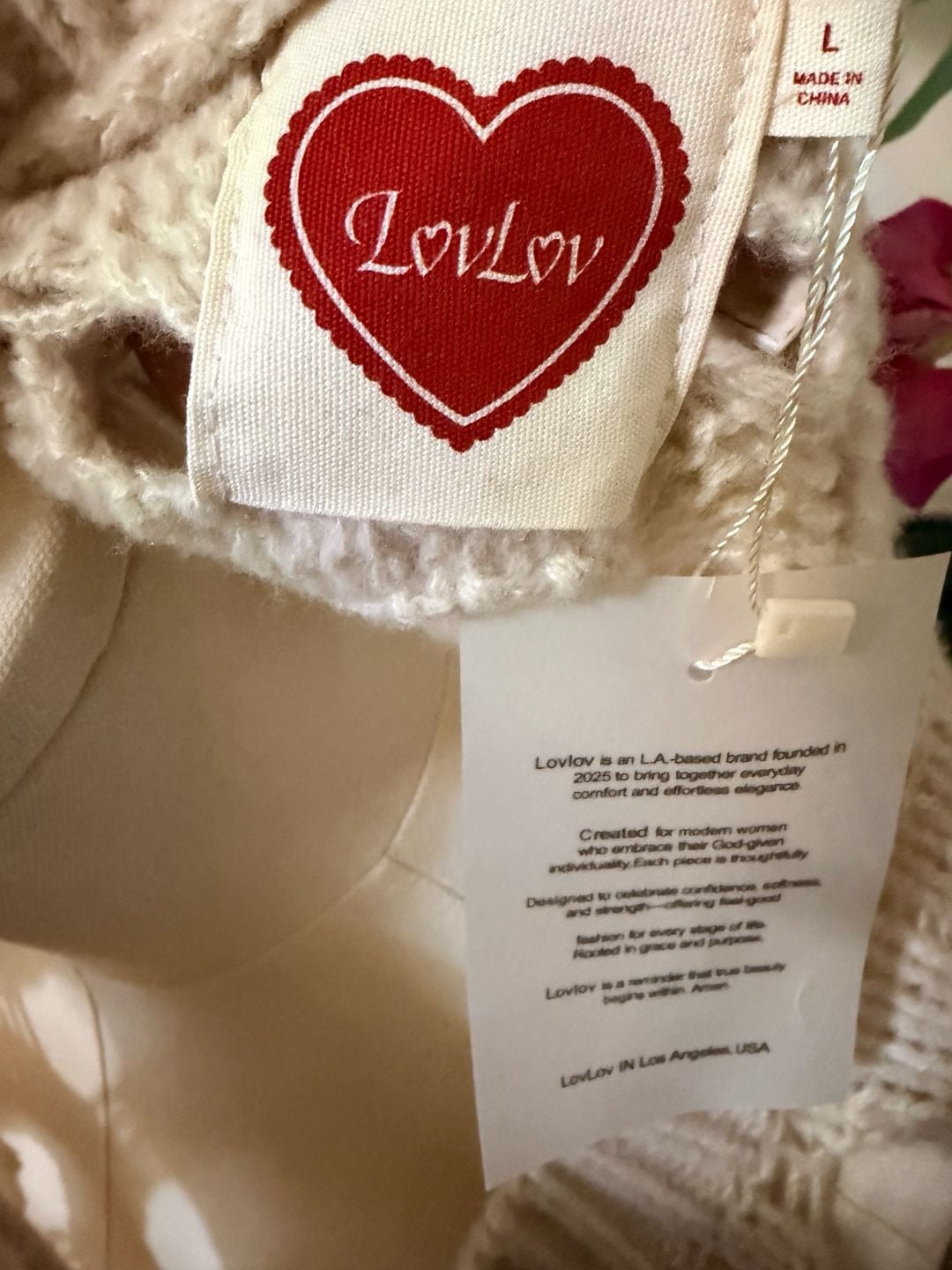 LovLov Chunky Crochet Knit Sweater Size L Beige Cut Out Pullover 5