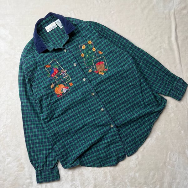 1990โs Casey & Max Embroidered Plaid Flannel Shirt Size M Green Corduroy Collar