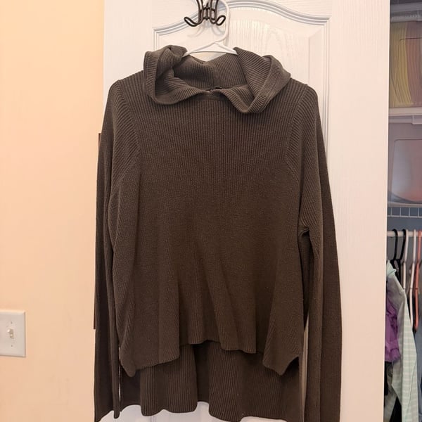 Athleta Rest Day Pullover Hoodie Sweater Size M Gray Ribbed Knit