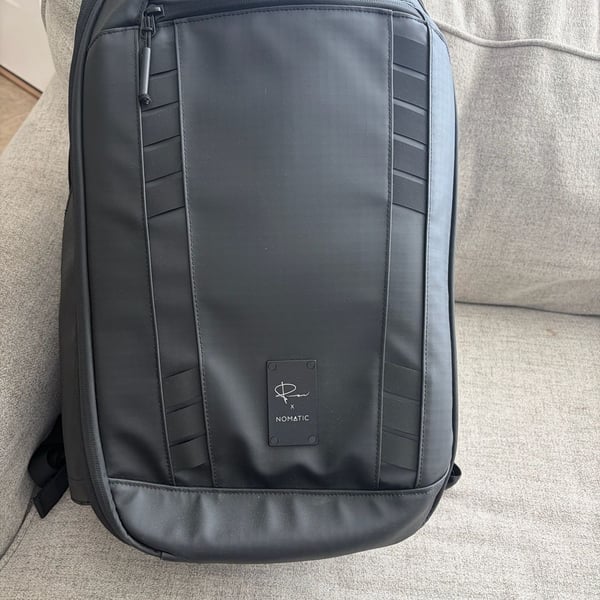 Nomatic Peter McKinnon Camera Pack 35 Liter Backpack Black
