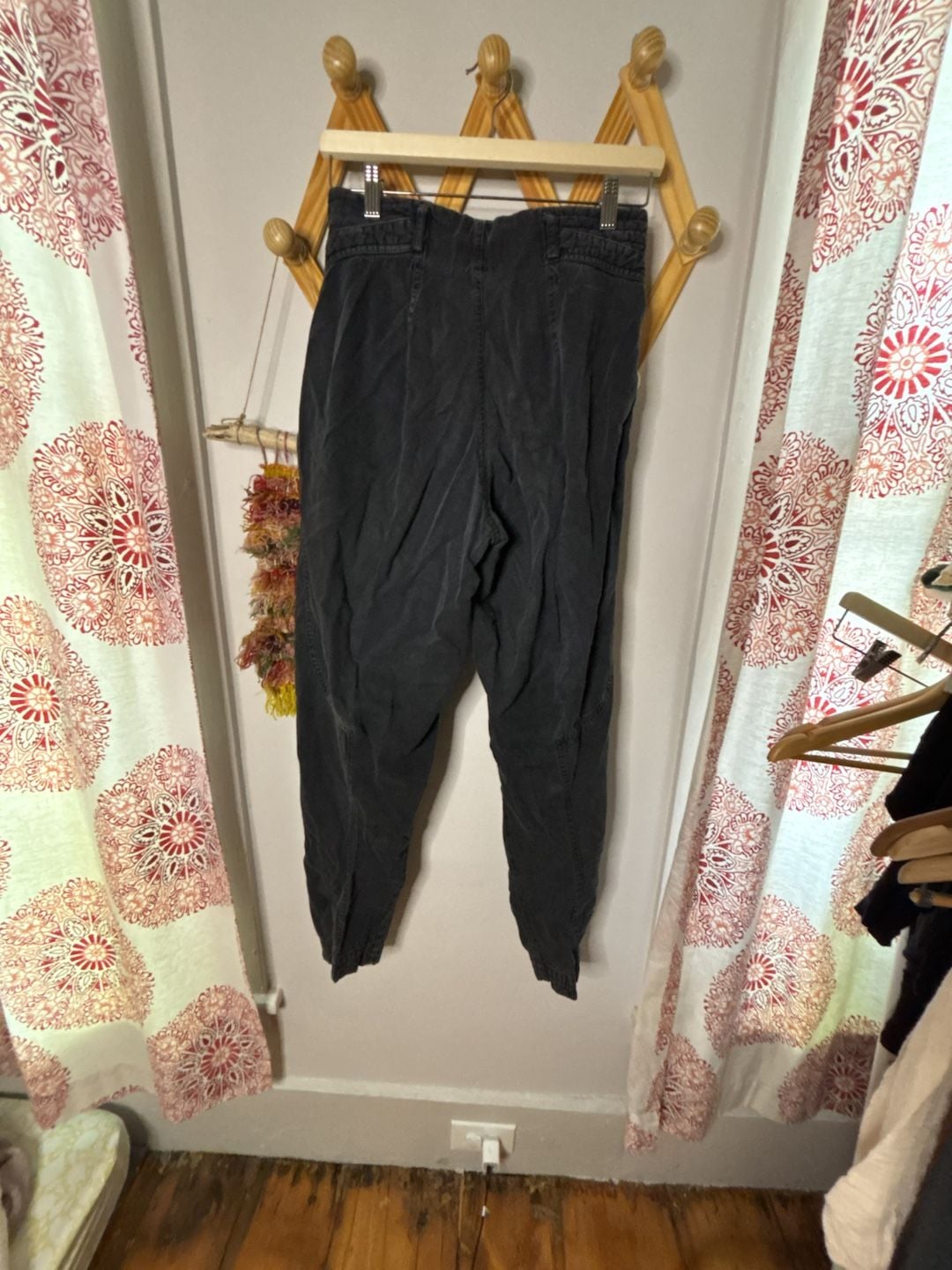 Z. Cavaricci Pleated Pants Size 30 Black High Waist Tapered Vintage pants 5