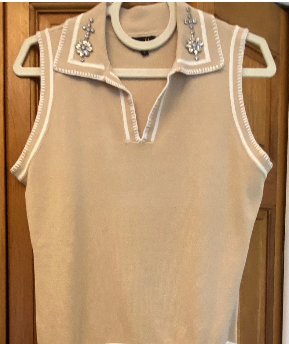 Ontwelfth Sleeveless Polo Top Size L Beige Rhinestone Embellished 2