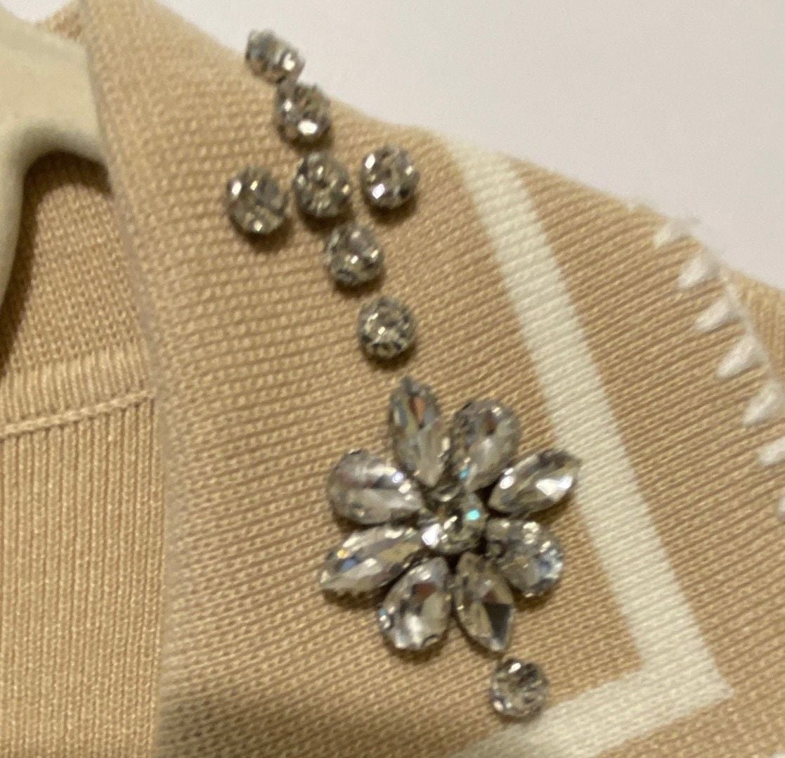 Ontwelfth Sleeveless Polo Top Size L Beige Rhinestone Embellished 4