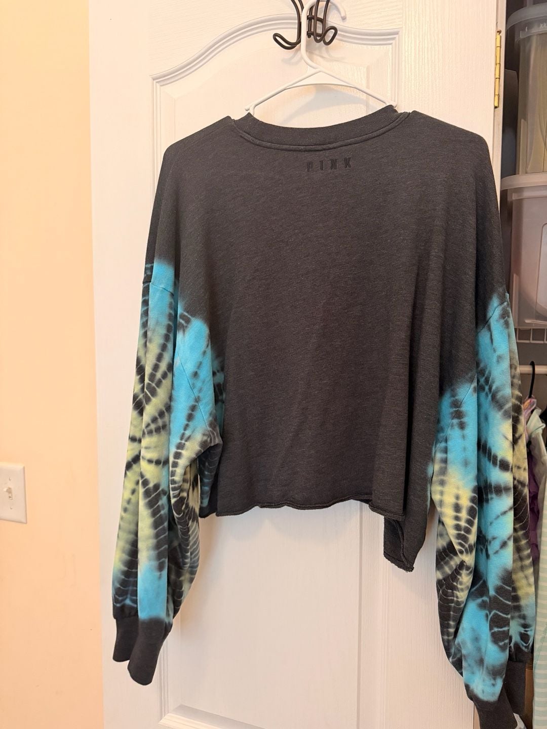 PINK Victoria's Secret Cropped Sweatshirt Size L Black Tie Dye 3